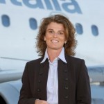 Il primo A380 atterra a Malpensa